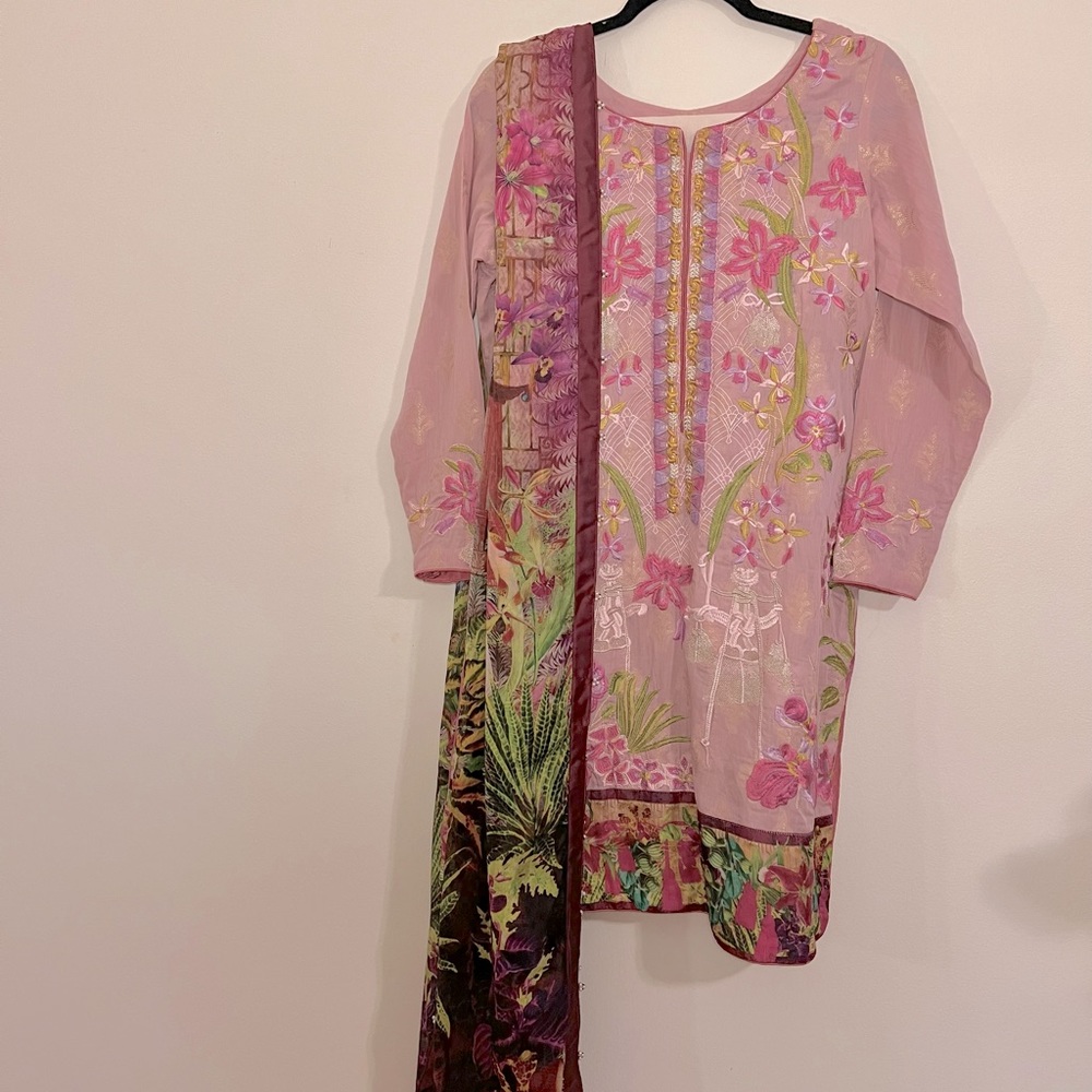 Crimson Lawn Pakistani Indian summer dress shalwar kameez suit